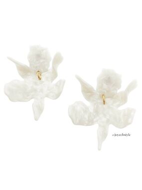 Lele Sadoughi Mother of Pearl Small Paper Lily Earrings NWT